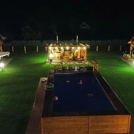 Semesterbostad Chatki U Hanusi Czchow