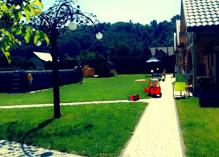 Chatki U Hanusi * 奇胡夫